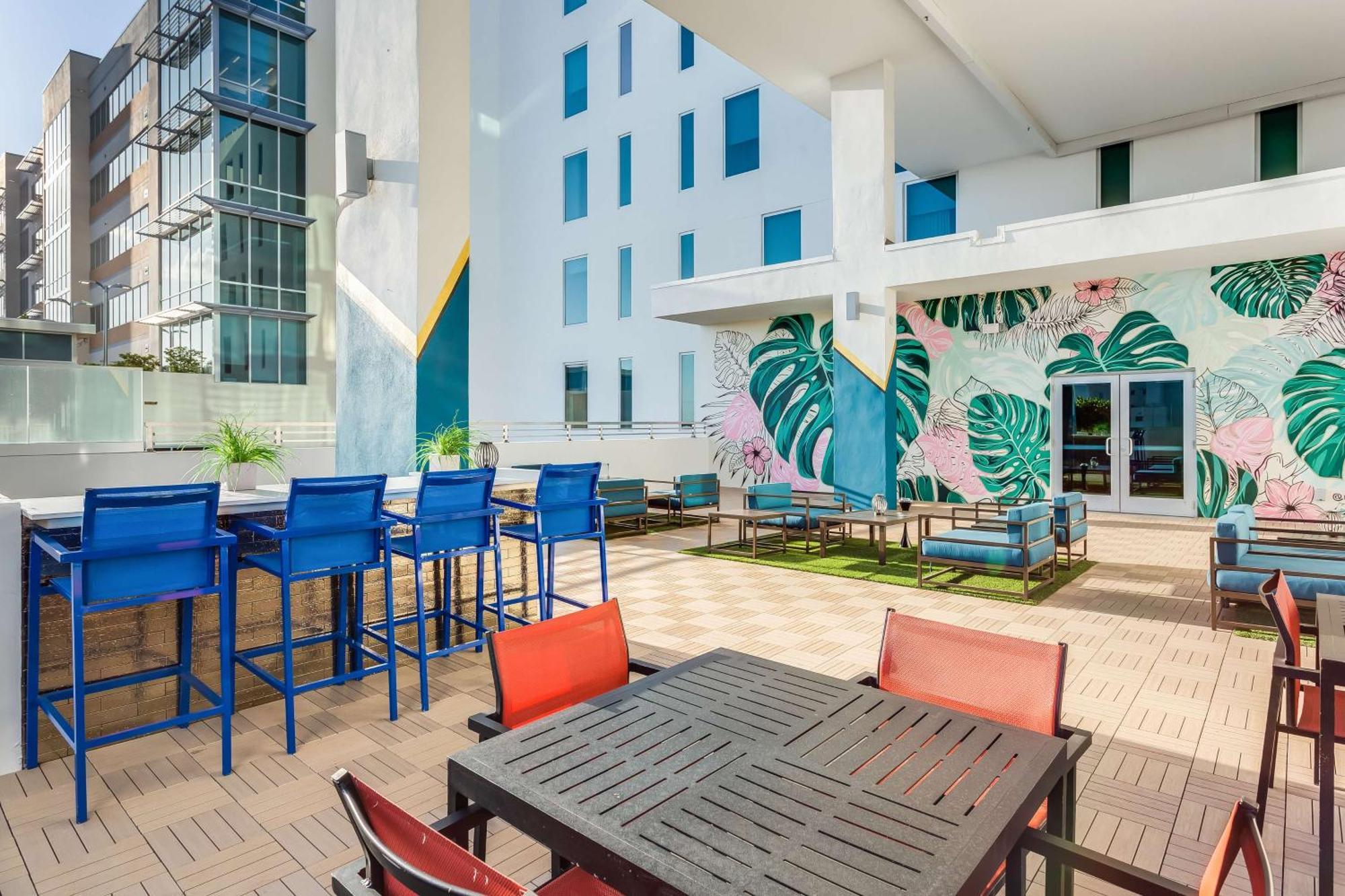 Serena Hotel Aventura Miami, Tapestry Collection By Hilton Exteriör bild