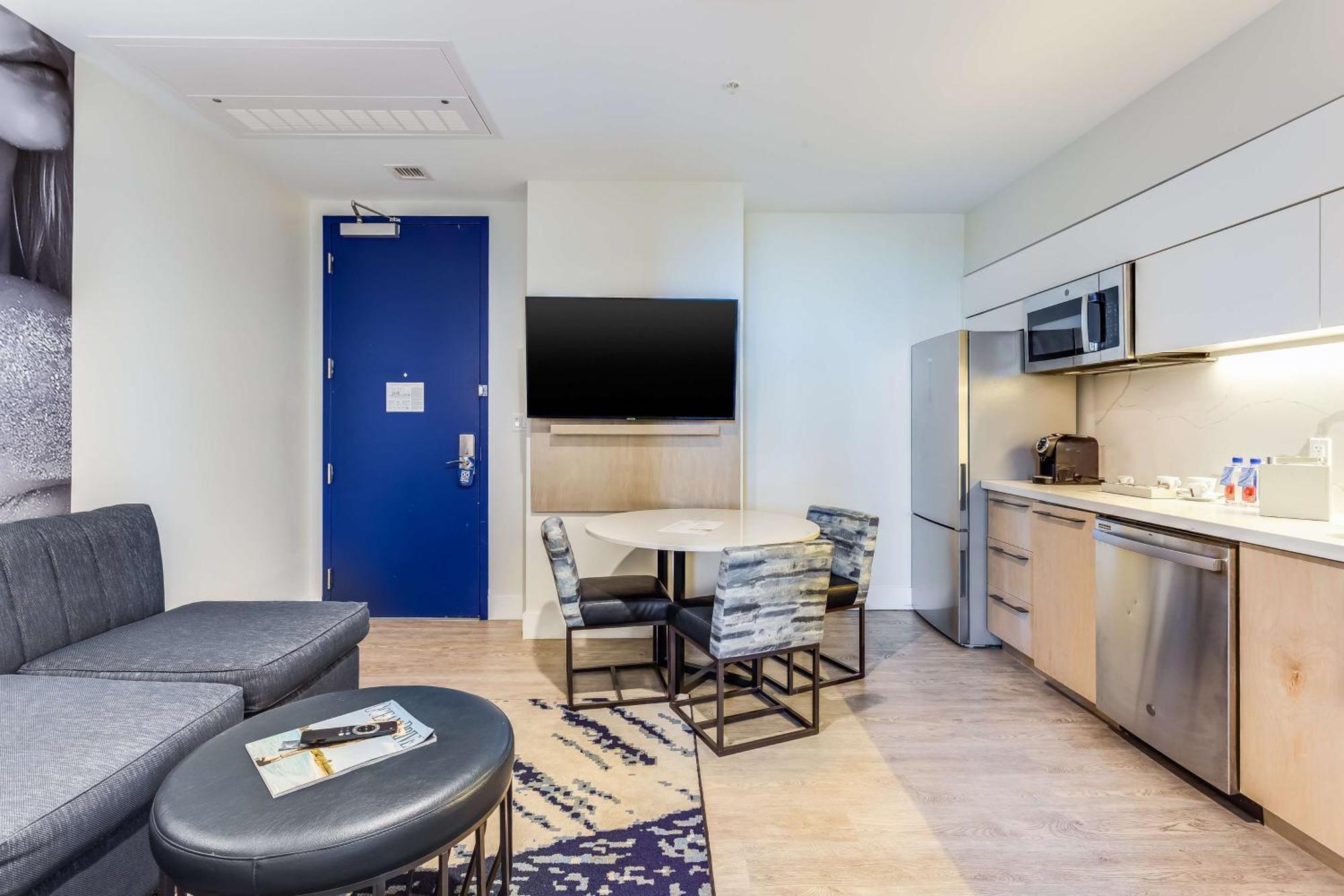 Serena Hotel Aventura Miami, Tapestry Collection By Hilton Exteriör bild