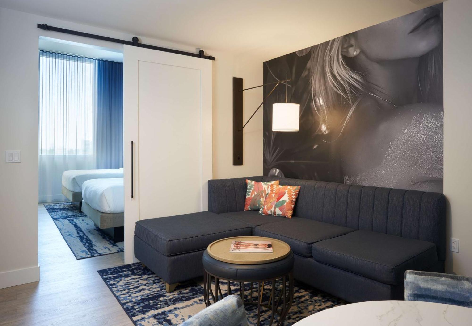 Serena Hotel Aventura Miami, Tapestry Collection By Hilton Exteriör bild