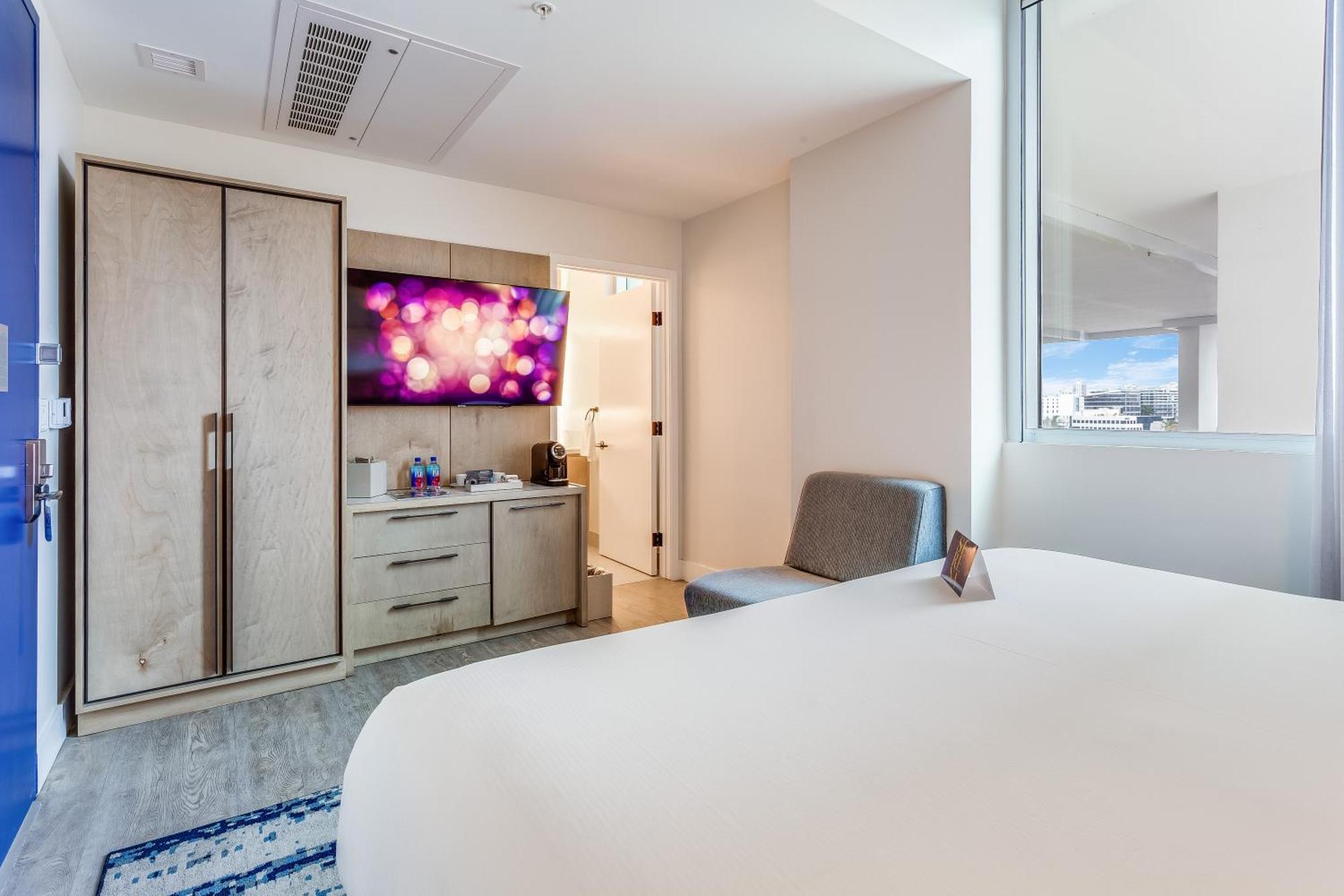 Serena Hotel Aventura Miami, Tapestry Collection By Hilton Exteriör bild
