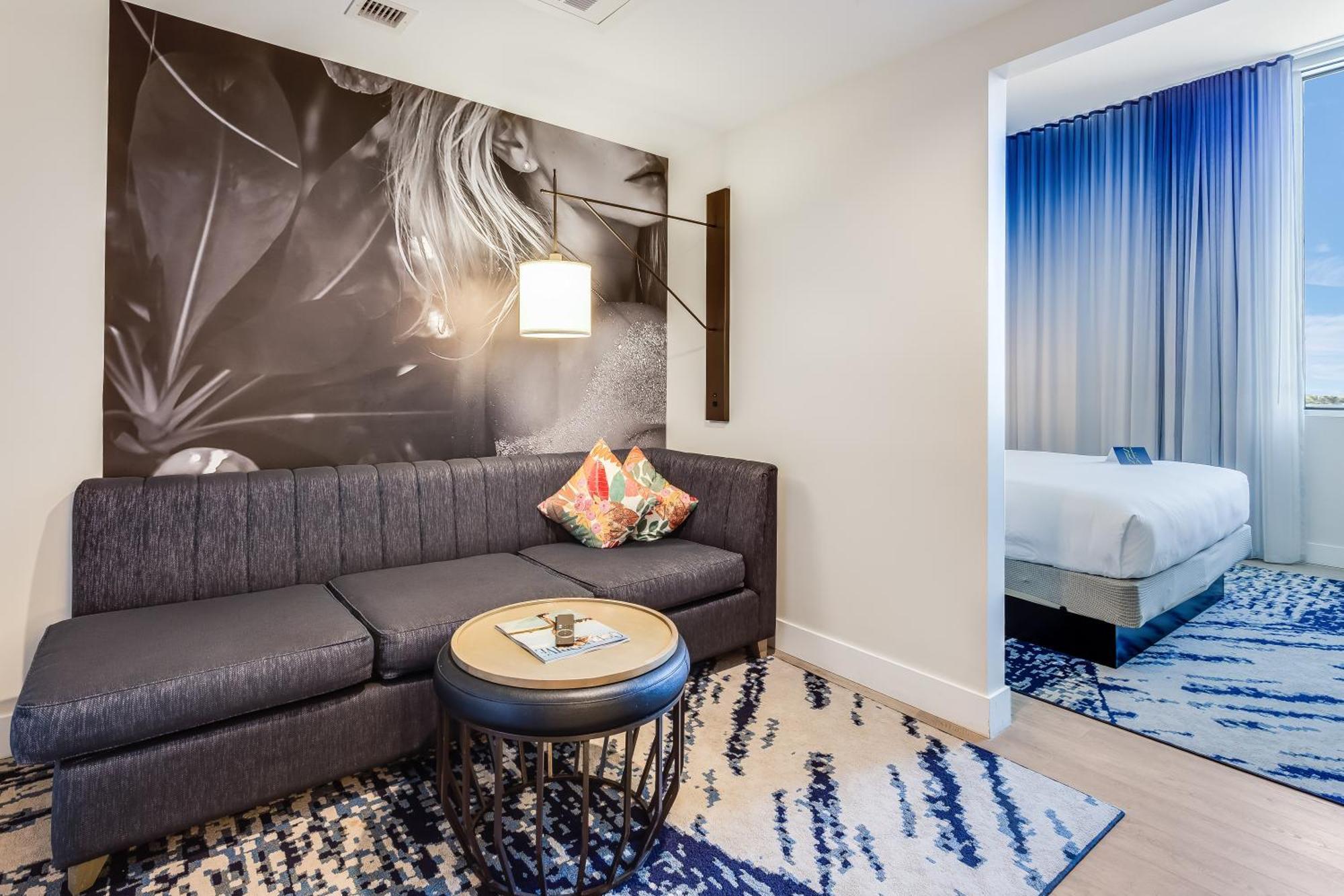 Serena Hotel Aventura Miami, Tapestry Collection By Hilton Exteriör bild