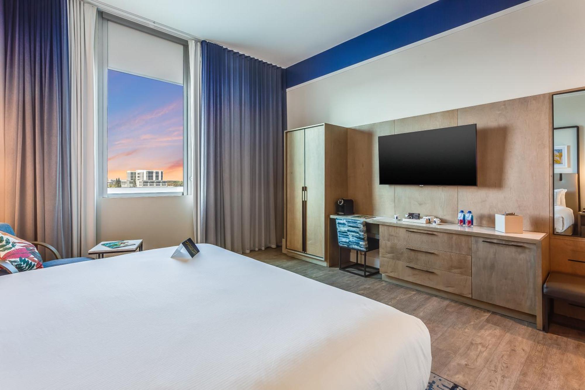 Serena Hotel Aventura Miami, Tapestry Collection By Hilton Exteriör bild